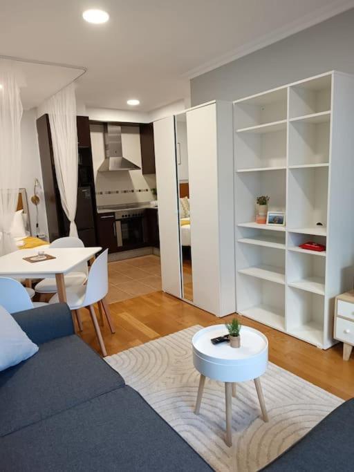 Carrerahouses Lovely Apartment